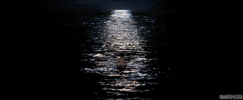 月光下的男人图片:月光