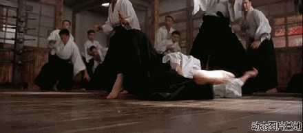 精武门李连杰图片:精武门,影视,人物,牛人,明星,打架,杯具,摔倒,      