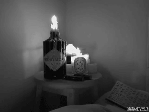 欧式蜡烛灯图片:蜡烛,唯美,黑白,梦幻,  