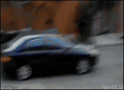 汽车撞人图片