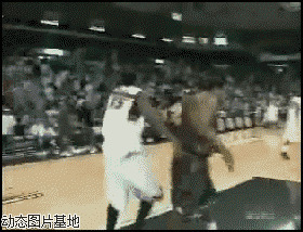 篮球比赛视频图片
