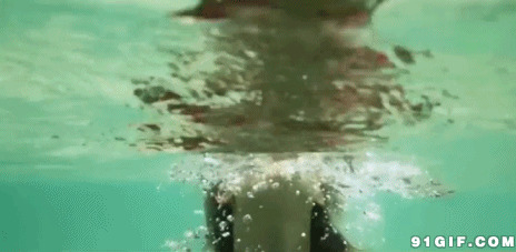 游泳水中呼吸视频图片