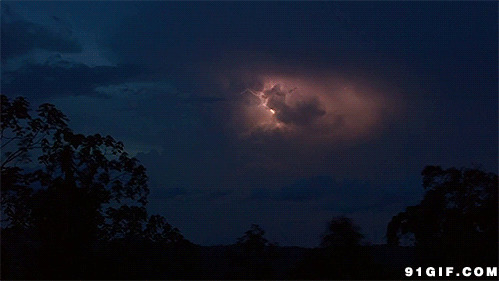 黑夜里的乌云闪电视频图片:乌云,闪电