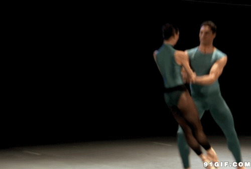 男女舞蹈训练动态图片