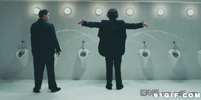 厕所撒尿搞笑视频图片:撒尿,尿尿