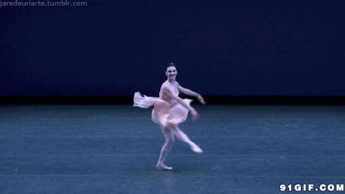 芭蕾舞演员舞台跳舞图片