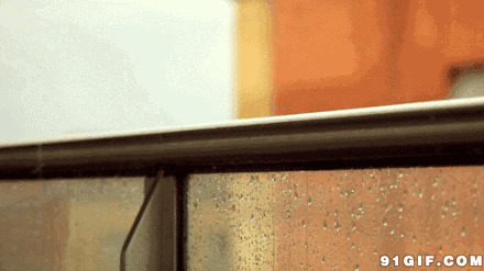 雨水滴落栏杆玻璃唯美图片:雨水,下雨,唯美
