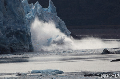 南极冰川融化图片