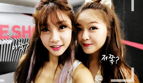 韩国双胞胎美女图片