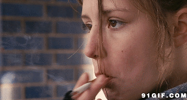 吸烟的危害图片:美女,吸烟
