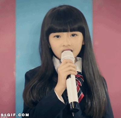 中国小女孩搞笑视频图片:小女孩,唱歌