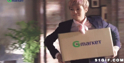 韩国帅哥抱纸箱恶搞图片