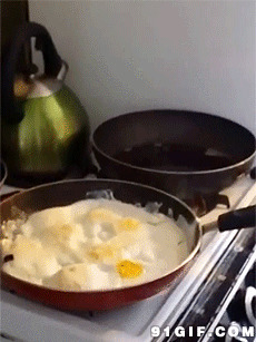 美食煎鸡蛋动态图片