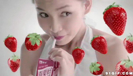 好喝的草莓牛奶图片:饮料