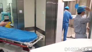 手术室自拍动态图片