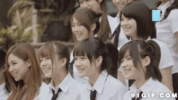 一群可爱漂亮女生图片:女生
