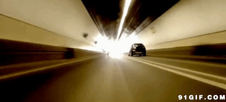 汽车过隧道动态图片