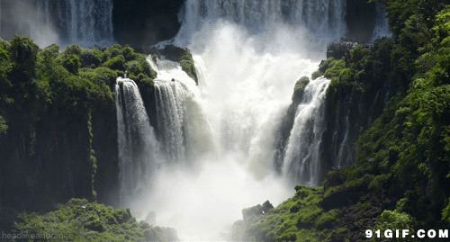 高山瀑布流水风景图片:瀑布