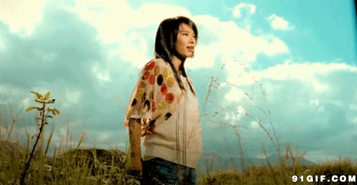 草原美女唱歌图片:草原,美女,唱歌