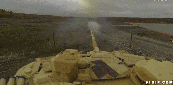 装甲车武器发射图片