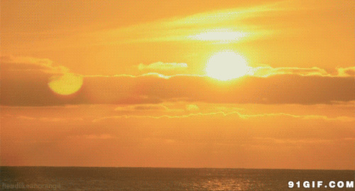 太阳升起的壮观图片:太阳