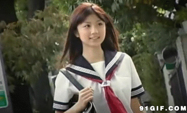 日本清纯校服美少女图片