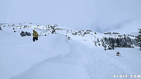 雪山激情滑雪动态图片