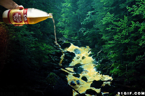 恶搞山间小溪水动态图片:啤酒,小溪
