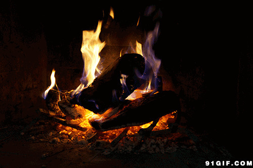 木材燃烧熊熊火焰图片:火焰,燃烧