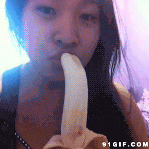 女人吃香蕉内涵动态图片