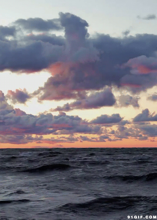 海水波浪起伏动态图:波浪,海水,乌云