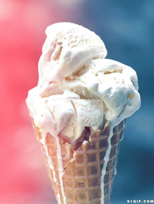 甜筒冰淇淋融化图片