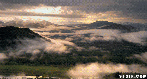 高山云海图片:云海,高山,缠绕