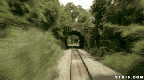 火车过隧道动态图片:隧道