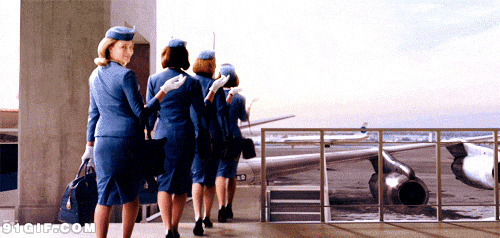 穿制服的空姐动态图片:空姐