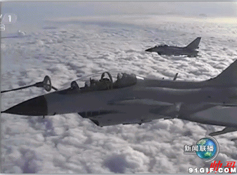 战斗机空中加油gif图片:战斗机