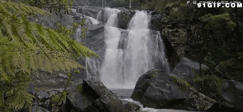 高山壮观大瀑布风景图片:瀑布
