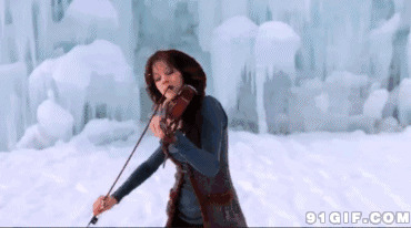 激情四射女小提琴演奏家图片:小提琴,演奏