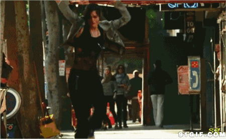 欢快的跳街舞女人图片:街舞,欢快,转身