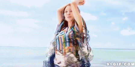 女子海边纵情歌舞图片:唱歌,跳舞