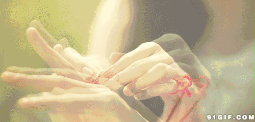 情侣红绳相连绑手指图片:红色,绳子