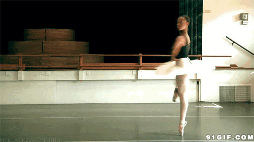 芭蕾舞旋转动态图