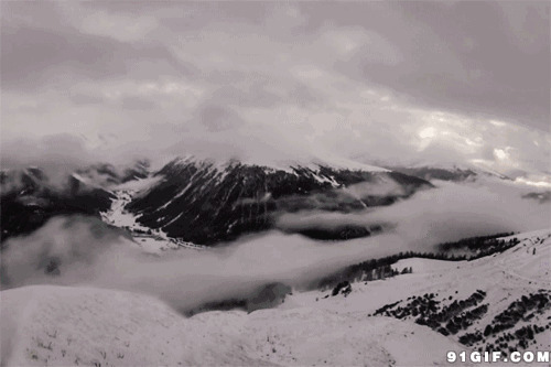 雾锁雪山顶动态图:风景,云雾