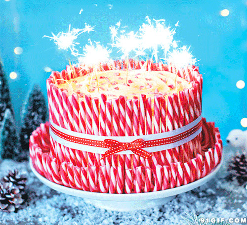 蛋糕小蜡烛闪亮烟花动态图:烟花,蛋糕,生日蛋糕