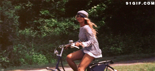 长腿姑娘踩自行车动态图:长腿,骑车,自行车