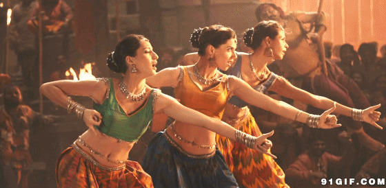 印度舞娘倾情表演动态图:舞娘,跳舞