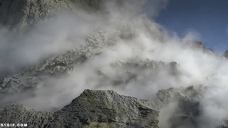 云雾缭绕动态图片:云雾,高山,山雾