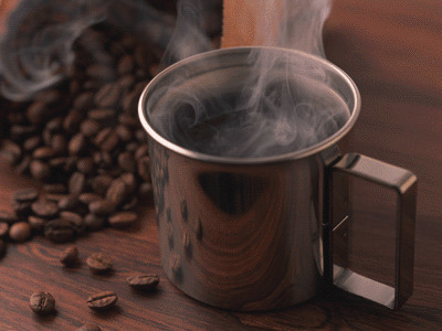 一杯原味浓咖啡冒热气动态图