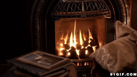 客厅壁炉图片:壁炉,火焰