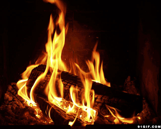 木材燃烧火焰闪图:火焰